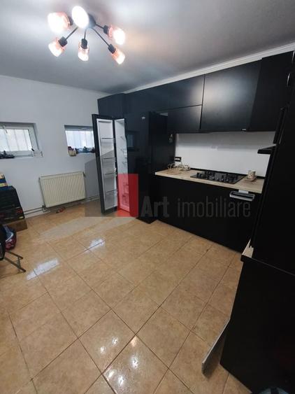 Casa Vanzare Giulesti 4 camere - 7