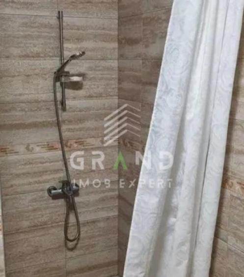 Inchiriere Apartament semidecomandat | 2 camere | etaj 1 | I - 4