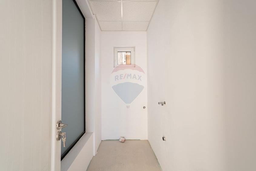 Spațiu premium de închiriat 150mp, în zona Spitalului Județean/Intim - 9