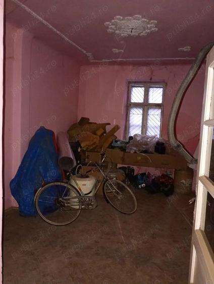 Vand imobil compus din 12 apartamente, pozi?ionare excelenta-OPORTUNITATE - 4