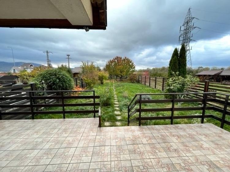 Casa deosebita, 4 camere, curte 380 mp, Ghimbav. - 3