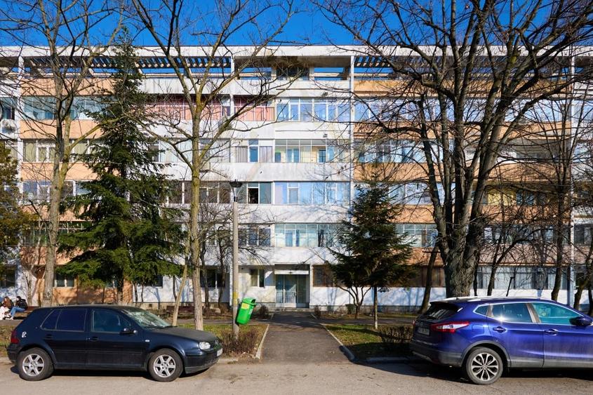 Apartament  3 camere Craiovei - 1