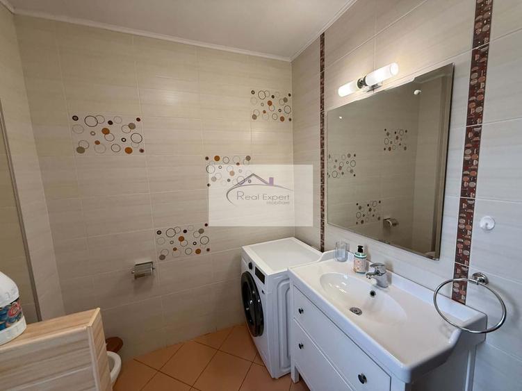 Apartament cu 4 camere decomandat în Bună Ziua