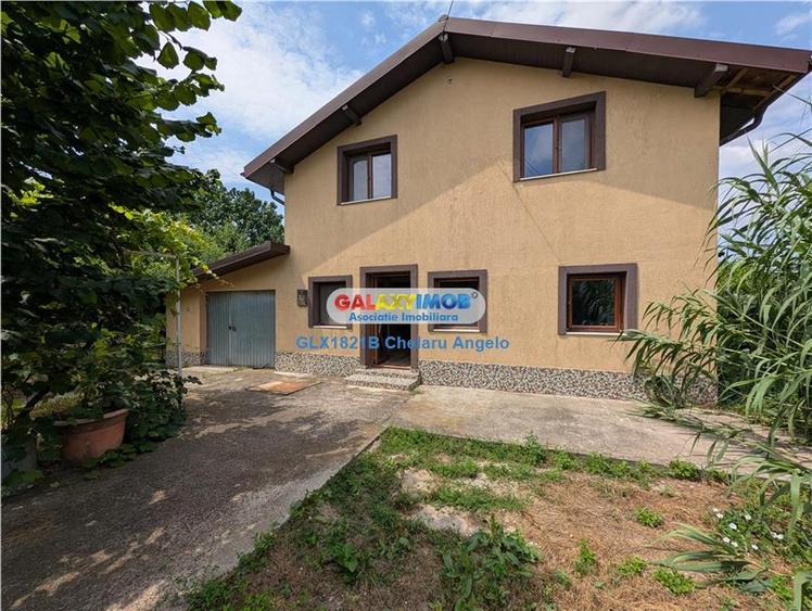 Casă cu 5 camere cu Garaj în Snagov