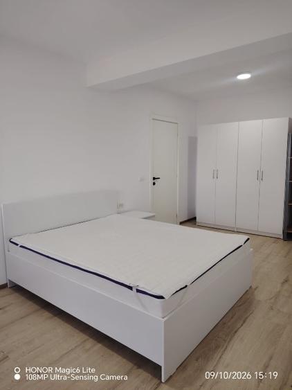 Apartament cu 2 camere decomandat, mobilat în Ferme