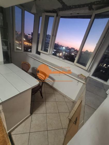 Apartament cu 3 camere in zona Crangasi - 11
