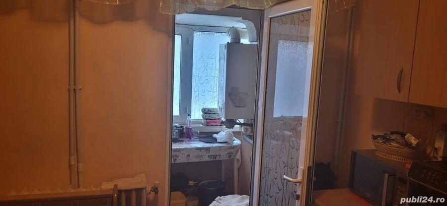Apartament cu 2 camere semidecomandat în Inel II
