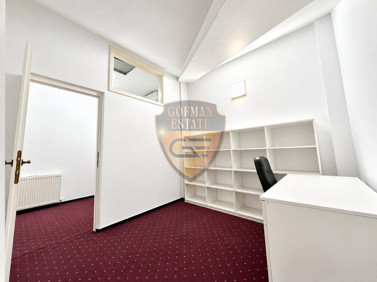 Casă individuală cu 12 camere cu Canalizare în I. C. Brătianu