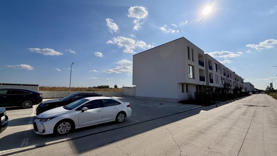 2 camere cu grădină privată de 50 mp de închiriat în Tunari  parcare inclusa - 11