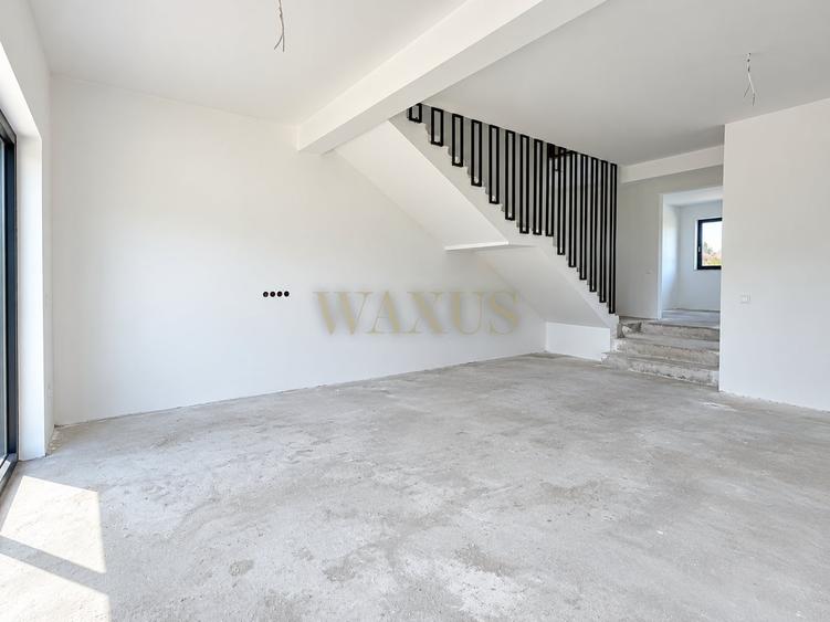 Duplex cu 4 camere cu Canalizare în Apahida