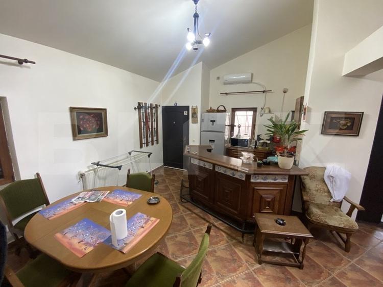 Spațiu comercial, de 379 mp, în 1 Mai