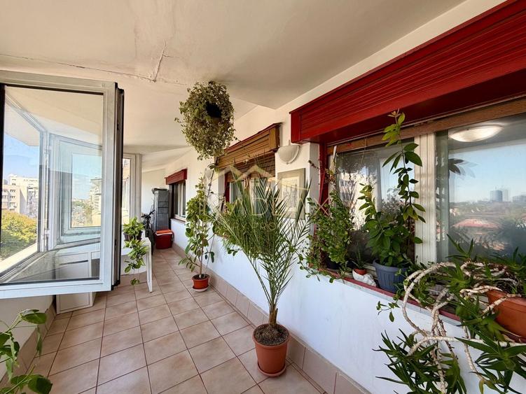 Apartament cu 2 camere semidecomandat, mobilat în Dorobanți
