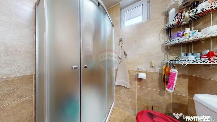 Casă cu 4 camere cu Teren 1004 Mp în Hărman
