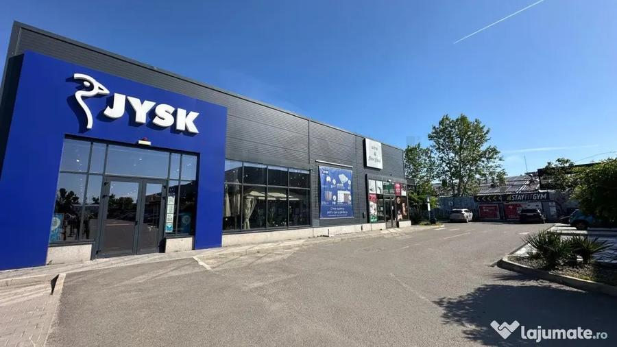 Spațiu comercial, de 4,457 mp, în Odăi