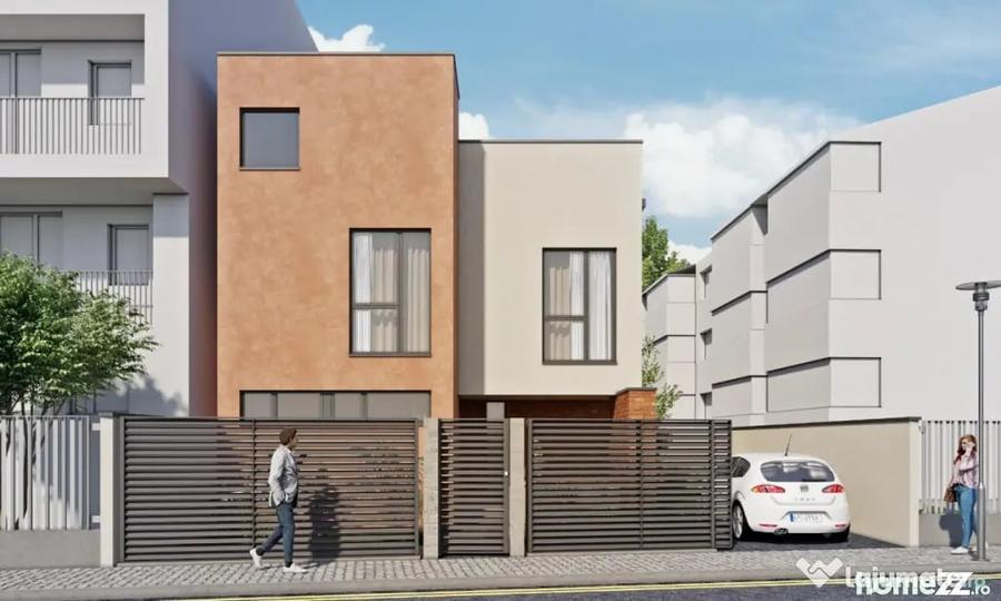 Casă cu 7 camere cu Teren 250 Mp în Central