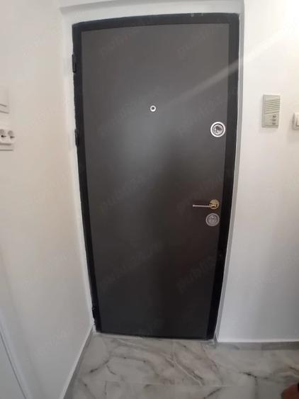 Garsonieră decomandată în Buziașului