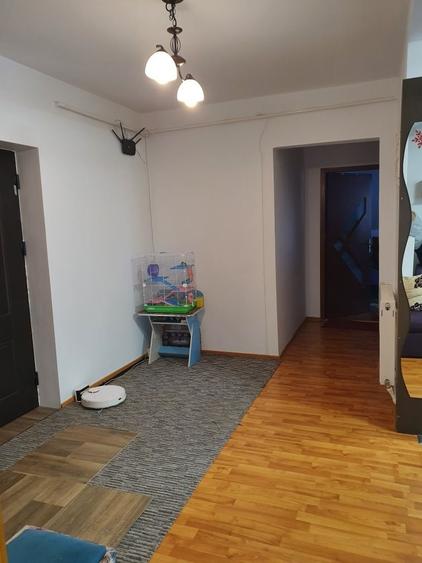 Apartament cu 3 camere decomandat în Tătărași