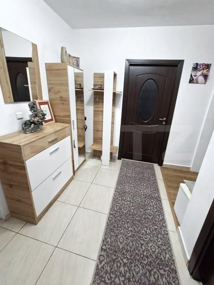 Apartament cu 2 camere decomandat, mobilat în Baciu