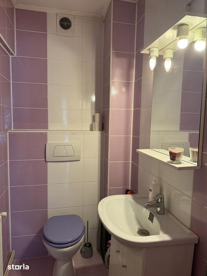 Apartament cu 3 camere în Traian