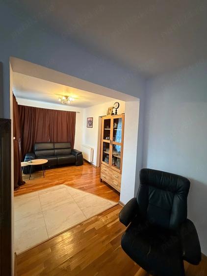 Casă cu Teren 600 Mp în Central