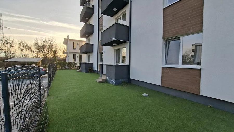 Apartament cu 3 camere decomandat în Ștefănești