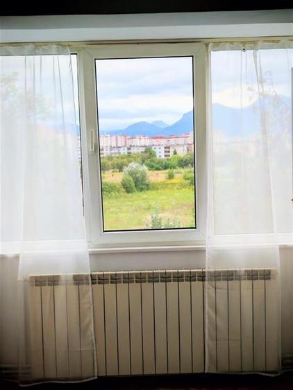Apartament cu 2 camere semidecomandat în Centrul Civic