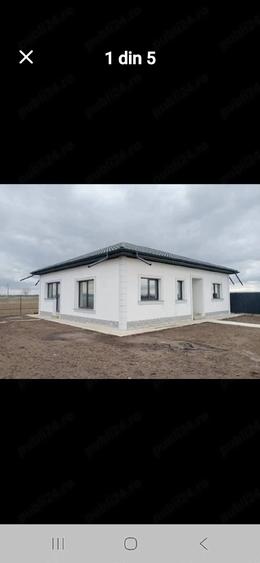 Casă cu 3 camere cu Teren 380 Mp în Horia