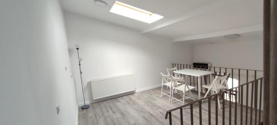 Apartament 2 camere zona Unirii dispus pe 2 niveluri acces curte interioara - 21