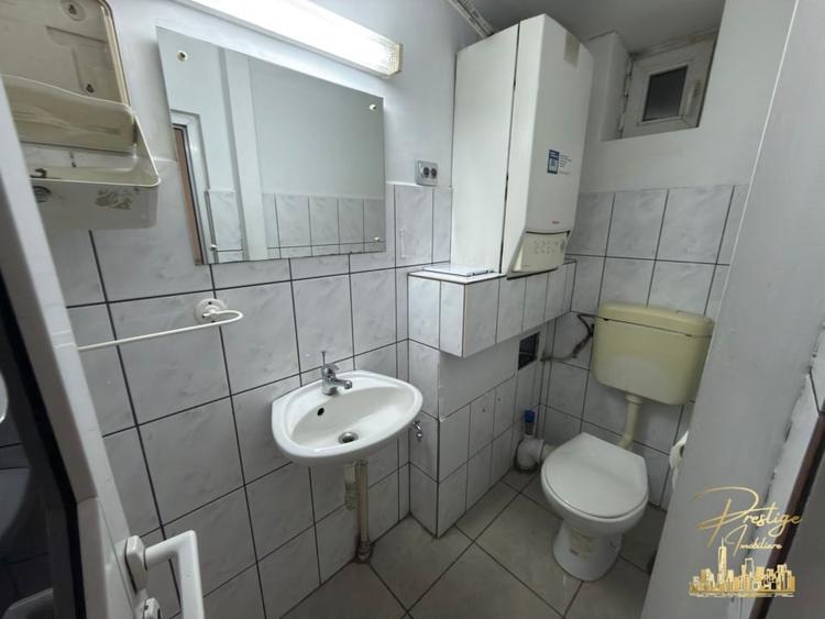 Spatiu comercial/birouri de inchiriat in zona Ultracentrala - Oradea - 8