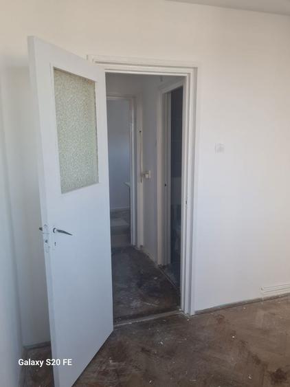 De vanzare apartament 2 camere - 8