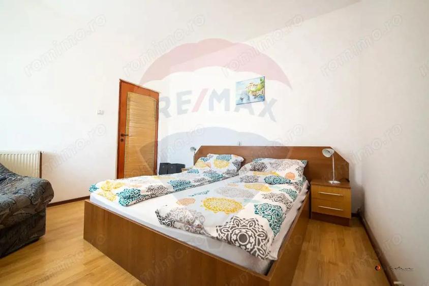 Casa cu 3 apartamente, piscina ?i 1000 mp teren, vanzare/schimb Turnu - 4