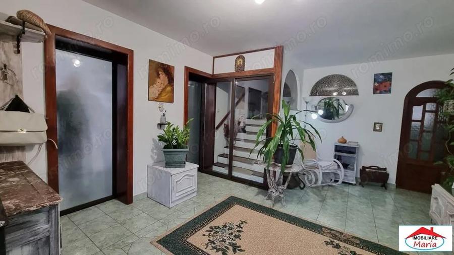 Parte de casa parter cu acces auto zona Cerbului - 12