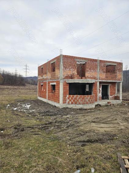 Casa in constructie+teren - 2