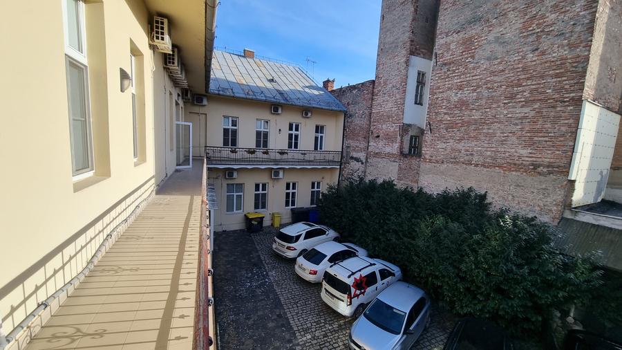 De închiriat fosta clinică Regina Maria – lângă Piața Unirii - 5