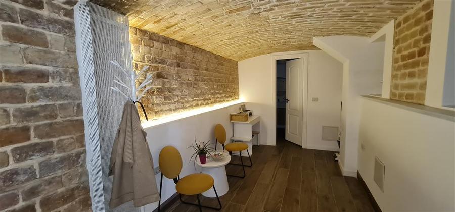 Spatiu comercial renovat recent, langa Primarie - Tribunal - TUR VIRTUAL - 7