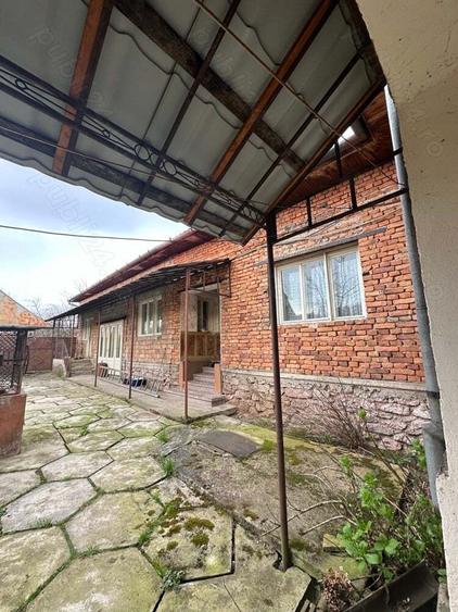 Casa din caramida si teren generos - zona linistita - 5