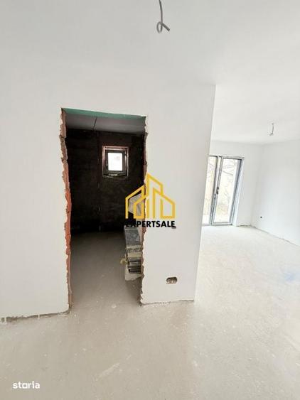 Casă cu 4 camere în Prelungirea Ghencea