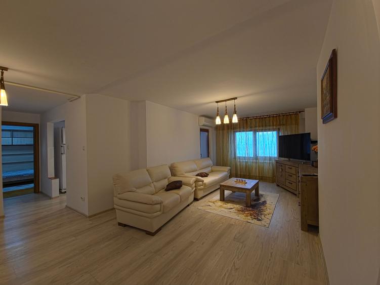 Faleza Nord 3 camere vedere la mare loc de parcare termen lung - 4