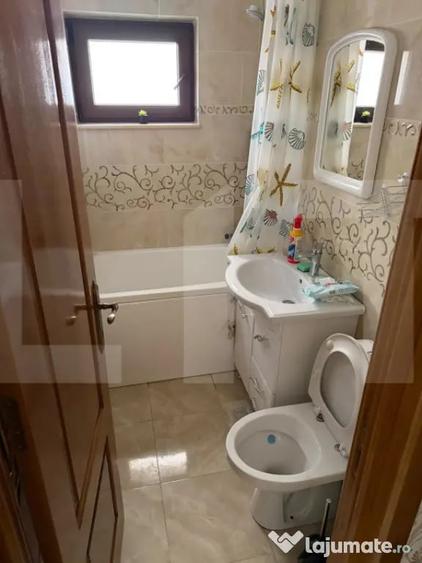 Apartament cu 2 camere semidecomandat în Central