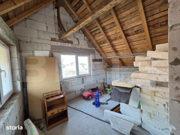 Casa de vanzare 120 mp, 3 camere + living, terasa, parcare-Sannico - 1
