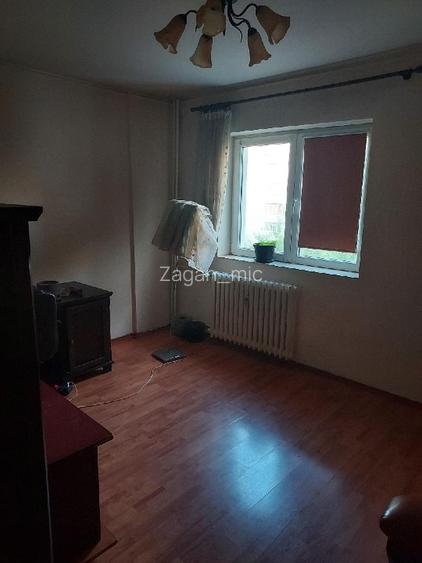 Vand apartament 2 camere in zona Nicolae Grigorescu - piata Salajan. Vand apartament 2 camere in zona Nicolae Grigorescu - piata Salajan.