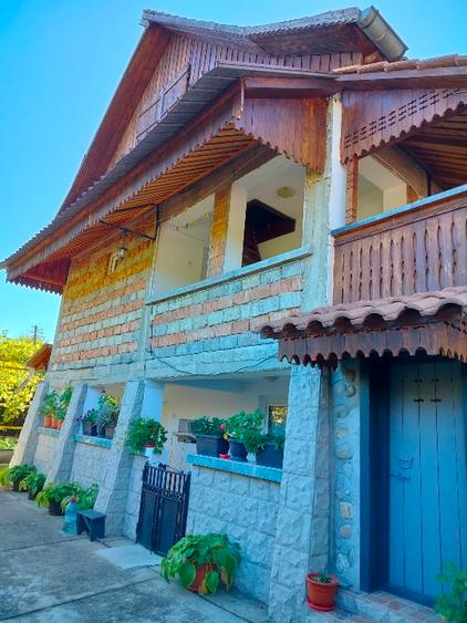 Casa localitatea Ocnita oras Ocnele Mari - 9