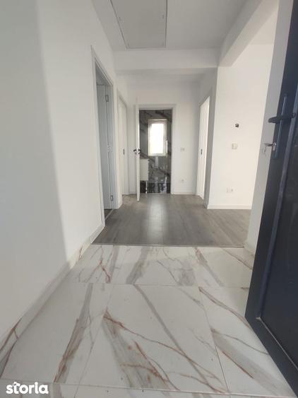 Casa individuala, INACLIRE IN PARDOSEALA, 3 camere, 400 mp teren - 2