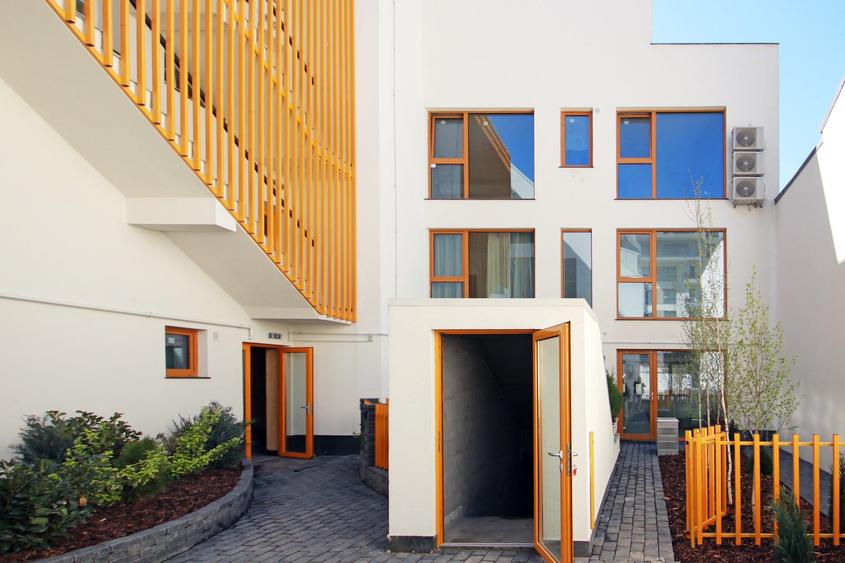 Apartament 2 camere cu terasă generoasă de 13mp - 1