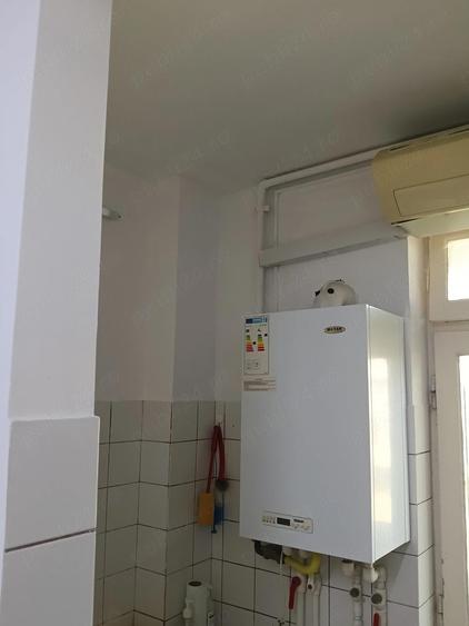 Inchiriez apartament 3 camere situat langa Spitalul jude?ean - 3