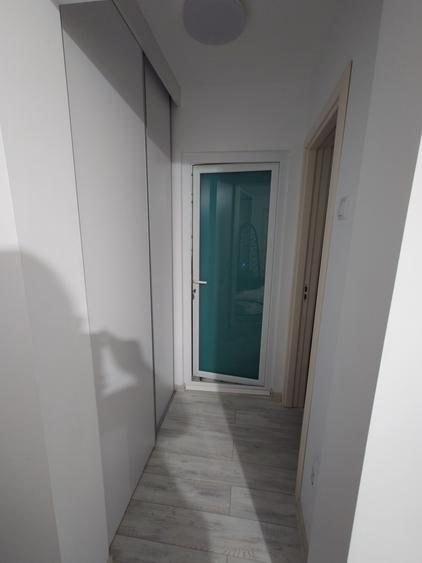 Apartament cu 2 camere decomandat în Micro 11