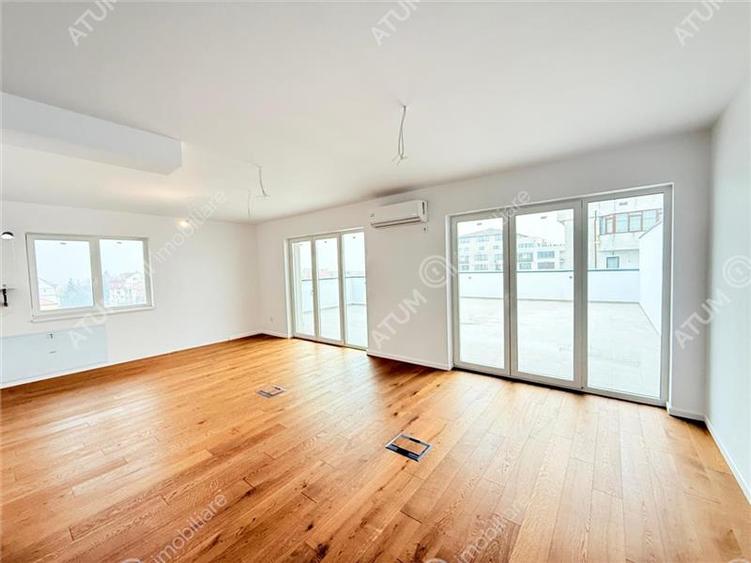 Penthouse cu 4 camere 111 mp utili terasa 78 mp doua locuri parcare - 1