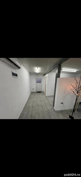 Inchiriez 3 zone scaune in salon - 2