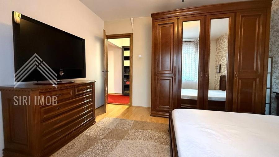 Apartament 4 camere,Manastur,str.Calea Manastur,parcare,balcon,2 bai - 4