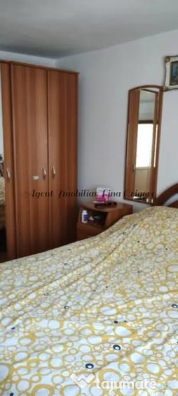 Casă cu 5 camere în Brăilei